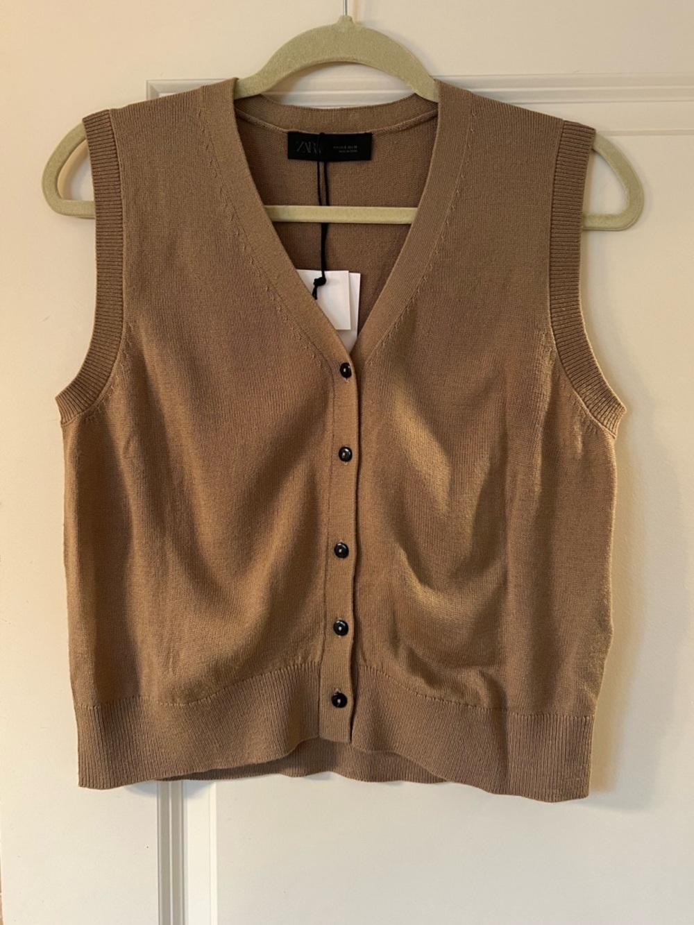 Zara Knit Button Vest - Picture 5 of 5